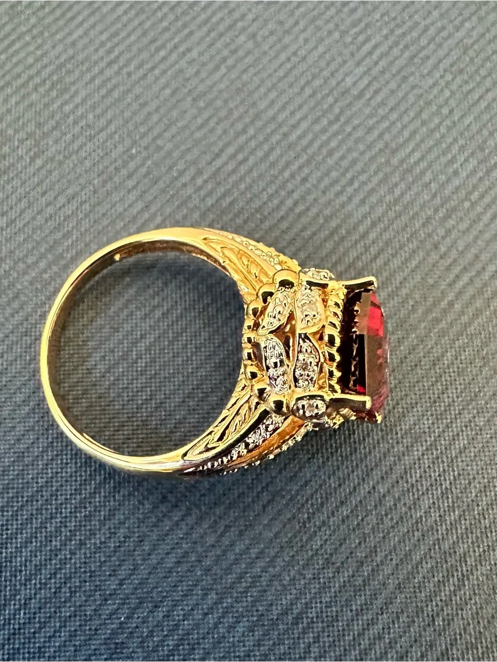 14K Yellow Gold MDA Signed 5+ Carat Hexagonal Cut Wine Garnet & Diamond Ring 7